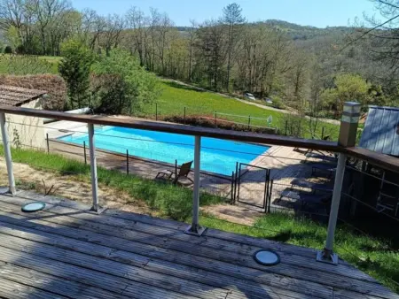 Chalet rustique au Périgord Noir avec terrasse et équipements inclus - Photo 1