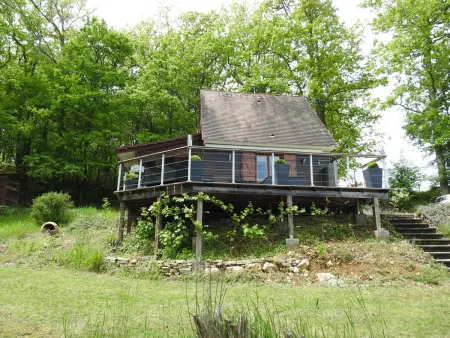 Chalet rustique au Périgord Noir avec terrasse et équipements inclus - Photo 2