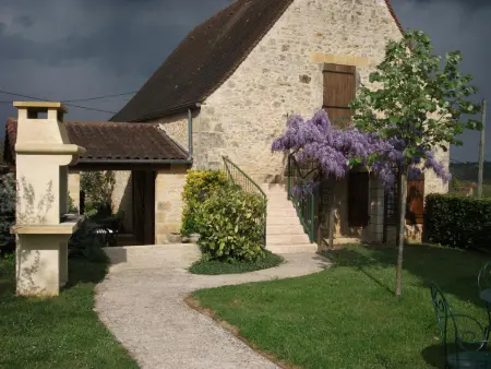 Maison périgourdine avec piscine et wifi, animaux admis, près de Domme - Photo 2