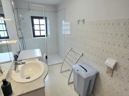 Maison pour 6 pers. avec piscine privée et animaux acceptés - Photo 12