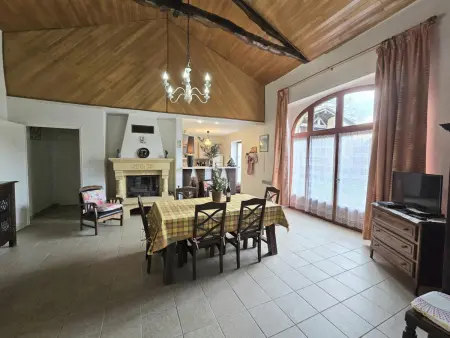 Charmante maison en pierre avec cheminée et animaux acceptés - Photo 5
