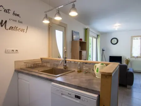 Maison indépendante avec Wi-Fi et parking à Auriac-du-Périgord - Photo 4