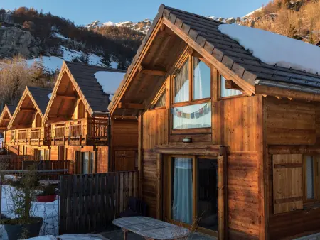 Chalet en bois 6 pers. avec terrasse Sud, lumineux et équipé, animaux admis – Saint-Michel-de-Chaillol - Photo 18