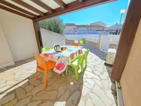 Maison mitoyenne climatisée avec terrasse et piscine à Marseillan - Photo 2