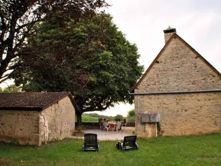 Maison de campagne avec cheminée, animaux acceptés, près de Sarlat - Photo 2
