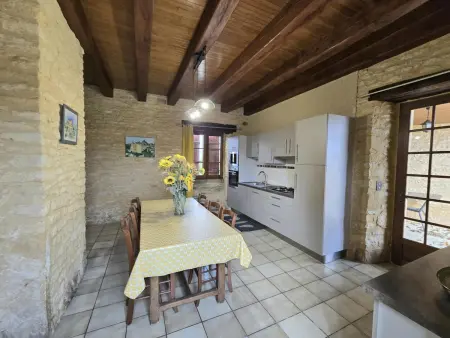 Charmante maison périgourdine en pierres, animaux admis - Photo 6