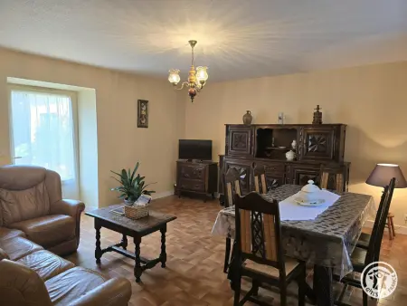 Maison spacieuse proche Lascaux, Wifi, Terrasse, Gite 7 personnes à Montignac Lascaux - Photo 4