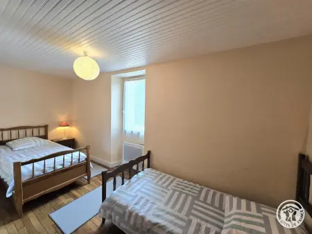 Maison spacieuse proche Lascaux, Wifi, Terrasse, Gite 7 personnes à Montignac Lascaux - Photo 12