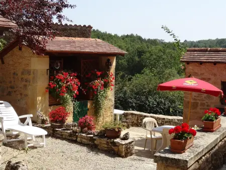 Charmante maison en pierre avec jardin et cheminée, animaux acceptés - Photo 12