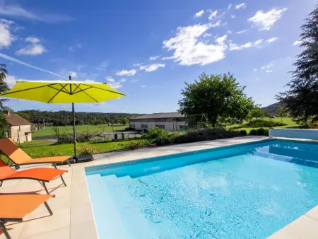 Maison spacieuse à Montignac avec piscine privée et animaux admis - Photo 1