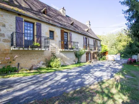 Maison spacieuse à Montignac avec piscine privée et animaux admis - Photo 4