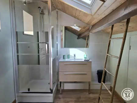 Le Chant des Oiseaux : Piscine Privée, Wifi, Animaux Bienvenus, Jardin - Photo 17