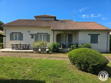 Le Chant des Oiseaux : Piscine Privée, Wifi, Animaux Bienvenus, Jardin - Photo 35