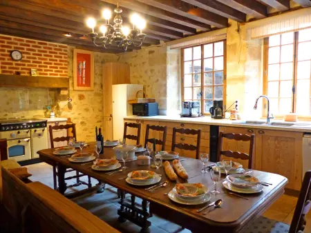 Ancien Collège restauré: Charme médiéval, linge fourni - Photo 8