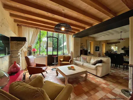 Maison percheronne avec jardin et jeux, proche de Bellême, idéale pour familles - Photo 13