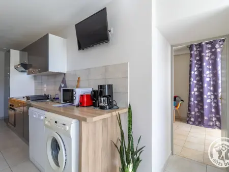 Gîte de charme 4 pers avec spa privatif, terrasse, et équipements complets au cœur d'un village viticole - Photo 11