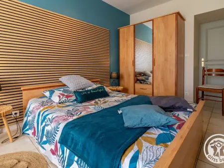 Gîte de charme 4 pers avec spa privatif, terrasse, et équipements complets au cœur d'un village viticole - Photo 12