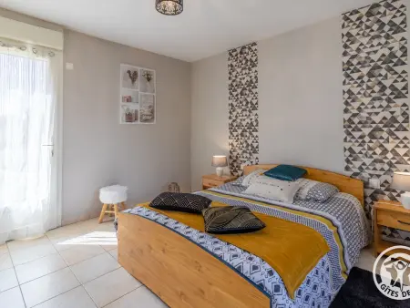 Gîte de charme 4 pers avec spa privatif, terrasse, et équipements complets au cœur d'un village viticole - Photo 15