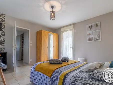 Gîte de charme 4 pers avec spa privatif, terrasse, et équipements complets au cœur d'un village viticole - Photo 16