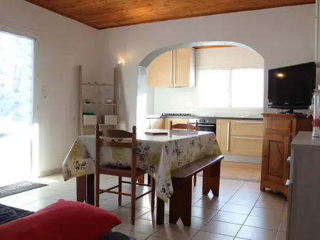 Maison avec Jardin et Terrasse près de la Plage - Photo 1