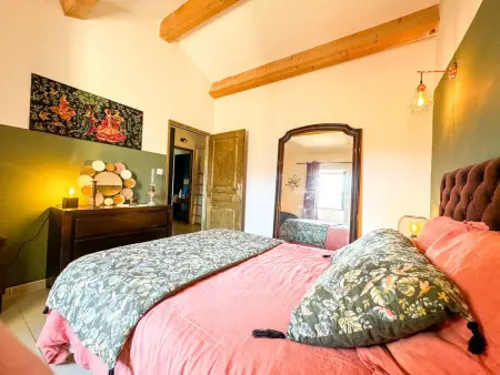 Maison de campagne rénovée avec 2 chambres et piscine privée - Photo 9
