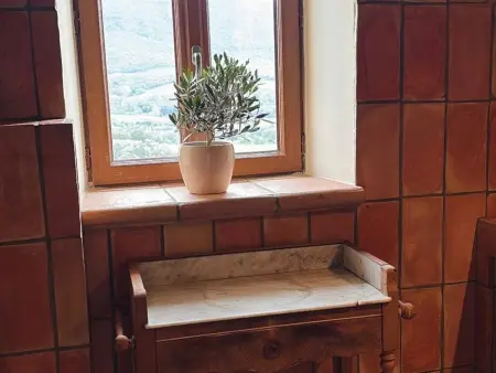 Maison de campagne rénovée avec 2 chambres et piscine privée - Photo 15