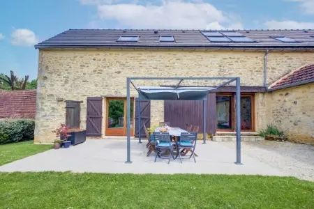 Ferme Sarlat, Agréable maison de vacances avec piscine privée - Photo 6
