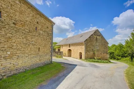 Ferme Sarlat, Agréable maison de vacances avec piscine privée - Photo 37