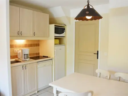 Maison en duplex avec terrasse, 6 pers, 3 pièces, à Grospierres, animaux admis, parking inclus - Photo 1