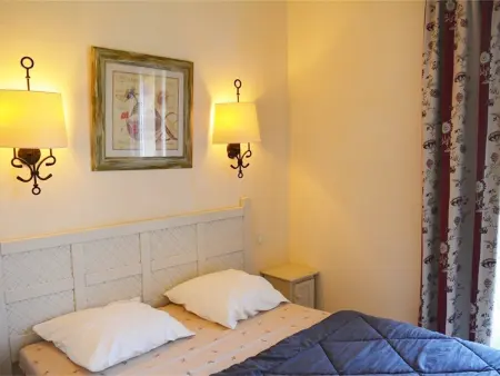 Maison en duplex avec terrasse, 6 pers, 3 pièces, à Grospierres, animaux admis, parking inclus - Photo 3