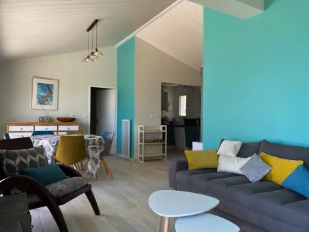 Maison vendéenne rénovée, accès direct plage, terrasses, BBQ, parking gratuit - Photo 1