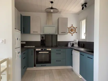 Maison vendéenne rénovée, accès direct plage, terrasses, BBQ, parking gratuit - Photo 19