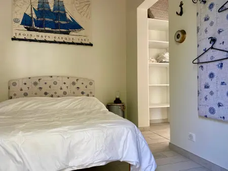 Maison vendéenne rénovée, accès direct plage, terrasses, BBQ, parking gratuit - Photo 23