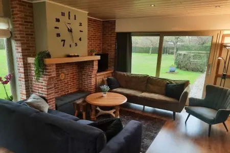Buiten Huis, Villa Merksplas avec terrasse - Photo 13