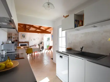 Maison à Ars-en-Ré près du port, terrasse ombragée, WiFi, ménage inclus - Photo 3
