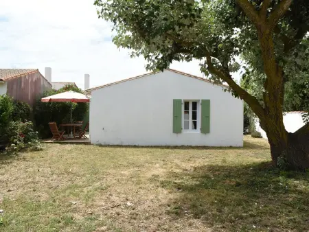 Maison à Ars-en-Ré près du port, terrasse ombragée, WiFi, ménage inclus - Photo 14
