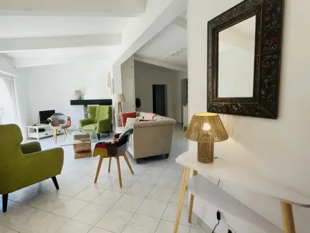 Villa 4 pièces, 7 couchages, proche plage, terrasse, jardin, parking, Wi-Fi - Photo 6