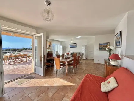 Villa 4 pièces avec climatisation à Porticcio, à 750m de la plage, internet inclus - Photo 3