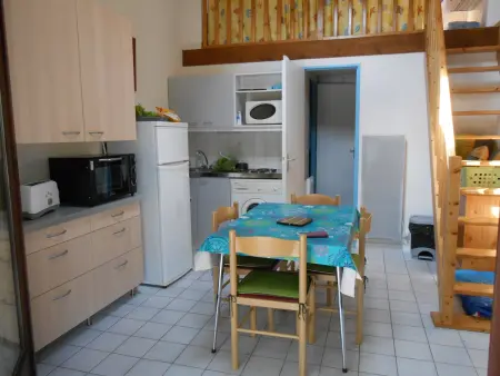 Pavillon avec piscine commune et jardin à 800m de la plage - Photo 6
