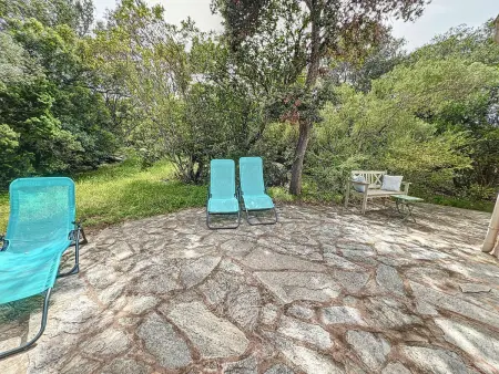 Villa 4 pièces avec terrasse, à 200m de la plage de Santa-Giulia, climatisée et parking privé - Photo 9