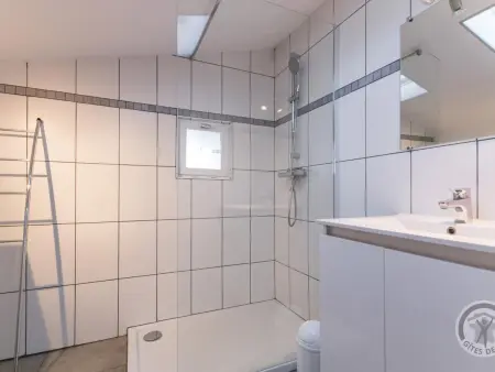 Maison bord de mer avec accès plage, équipements modernes et espace familial - Photo 12