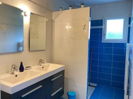 Maison spacieuse avec jardin, à 5 km de la plage, Wifi et tout confort - Photo 10
