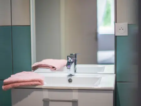 Longère rénovée avec charme, 5 chambres, grand jardin, proche du village, idéale pour 15 pers. - Photo 12