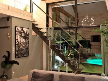 Loft rénové avec piscine privée et spa - Havre de paix en Auvergne - Photo 8