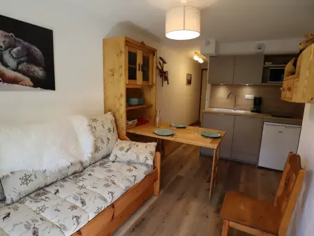 Appartement rénové en 2022 pour 3 personnes - Centre village - Piscine l'été - Classé 2 étoiles - Photo 4