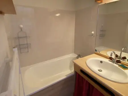 Appartement cosy 2-4 pers. - centre village, proche remontées, piscine, terrasse plein sud - Photo 5