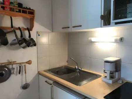 Appartement cosy pour 4, au cœur du village, proche des pistes et avec piscine estivale - Photo 1