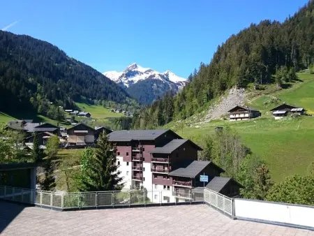Appartement cosy pour 4, au cœur du village, proche des pistes et avec piscine estivale - Photo 12