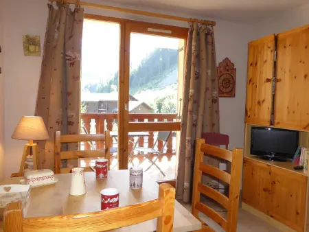 Charmant appart rénové 4 pers, balcon sud, plein centre, proche ski et piscine! - Photo 9