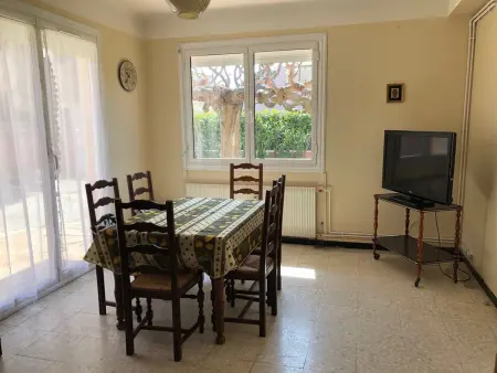Villa T5 avec jardin, 100m plage, clim, WiFi, pour 8-10 pers, Le Barcarès - Photo 5